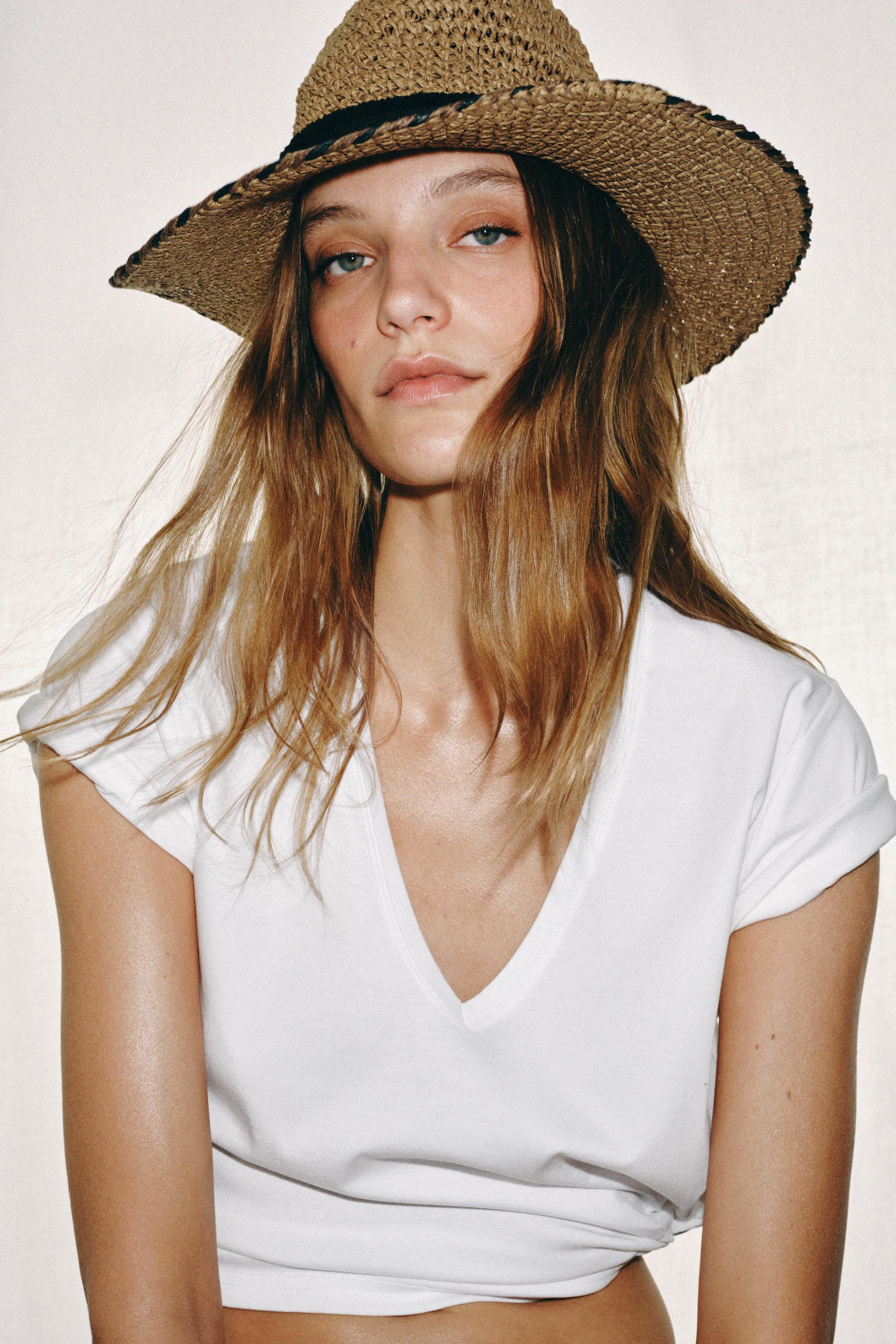 TWISTED EDGE CONTRAST BAND HAT
